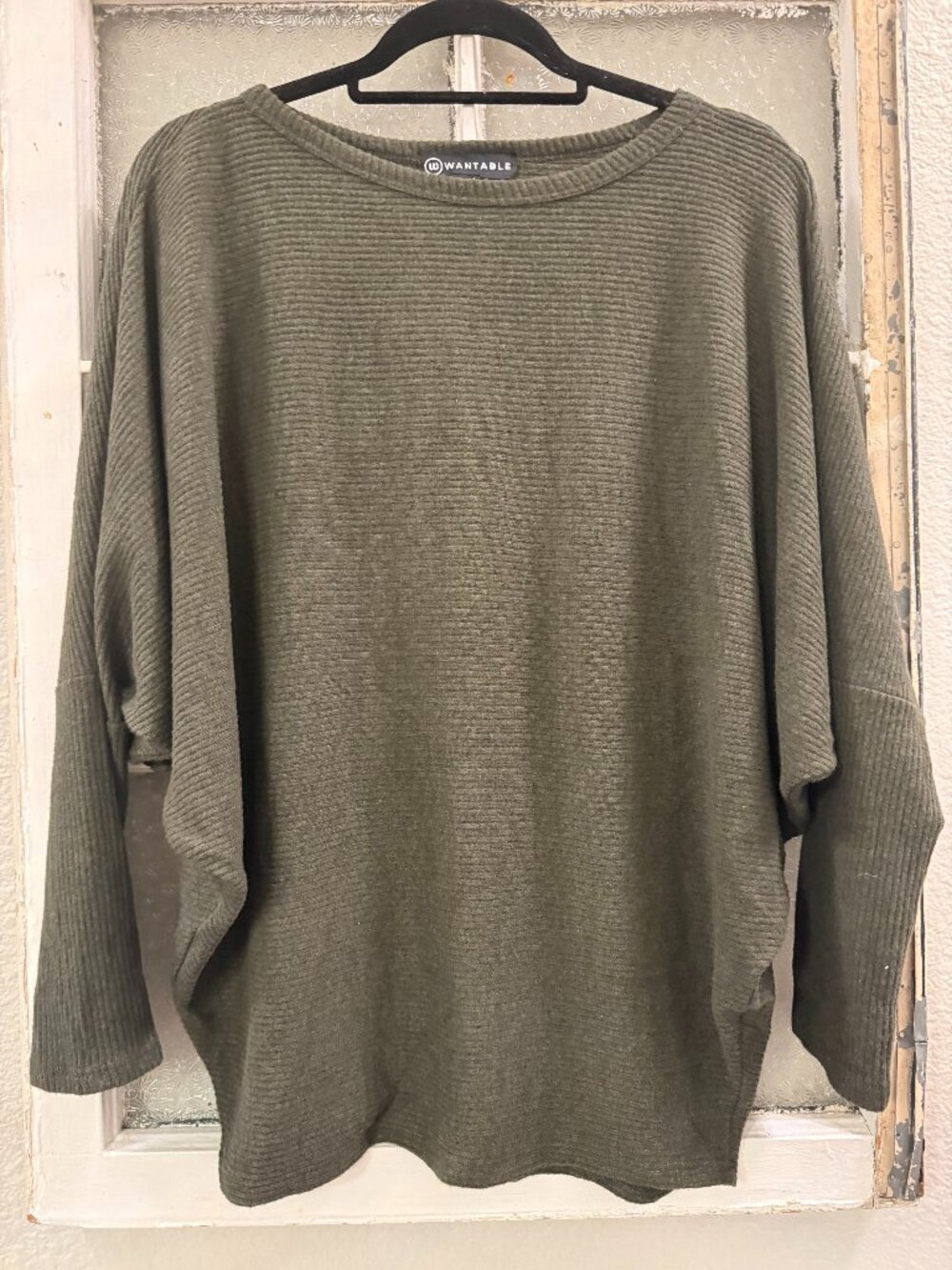 NWT Wantable Olive Green Ribbed Batwing Oversized Sweater Medium